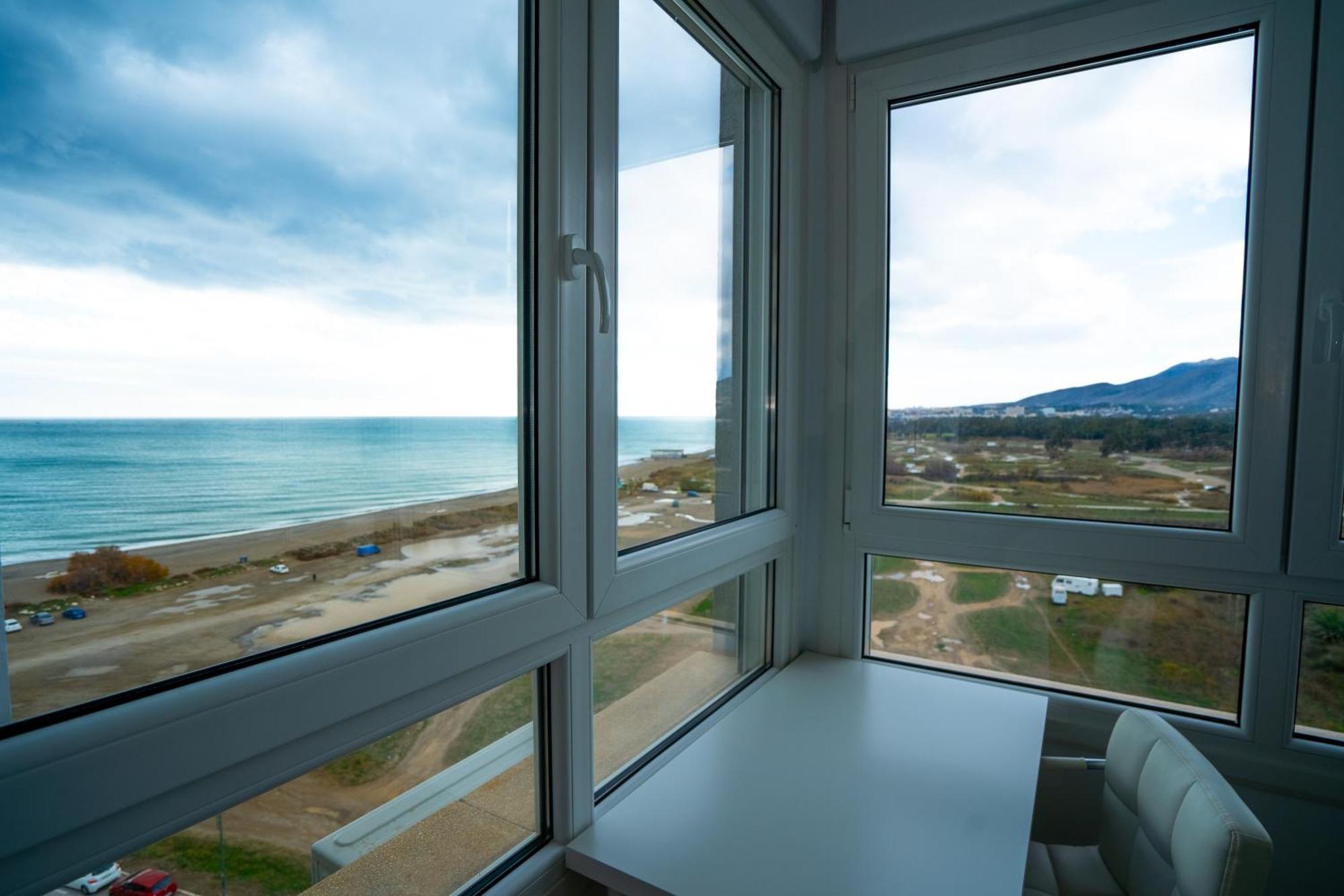 Sunstay Guadalmar Loft Seaview مالقة المظهر الخارجي الصورة