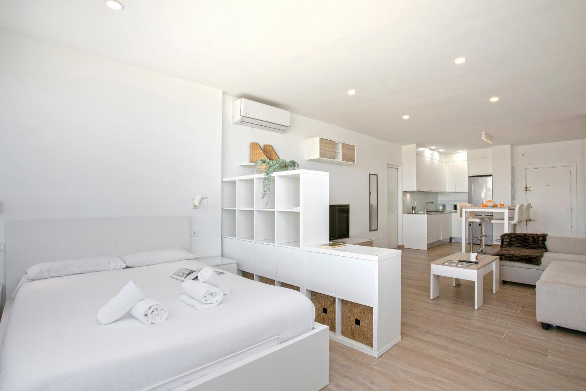 Sunstay Guadalmar Loft Seaview مالقة المظهر الخارجي الصورة